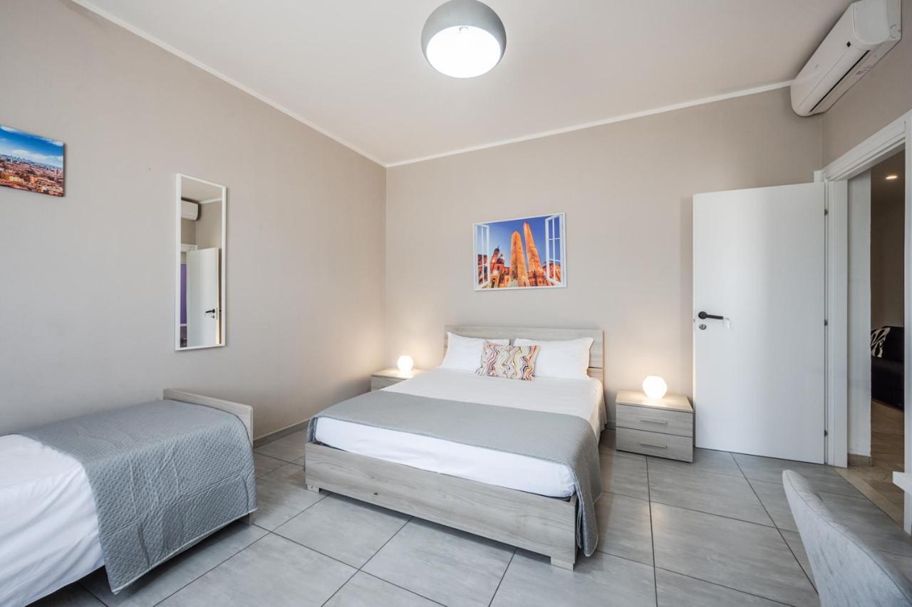 Made In Bo Hotel Bologna Room photo
